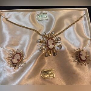 Vintage designs by Anthony cameo starburst earrings necklace brooch set gold